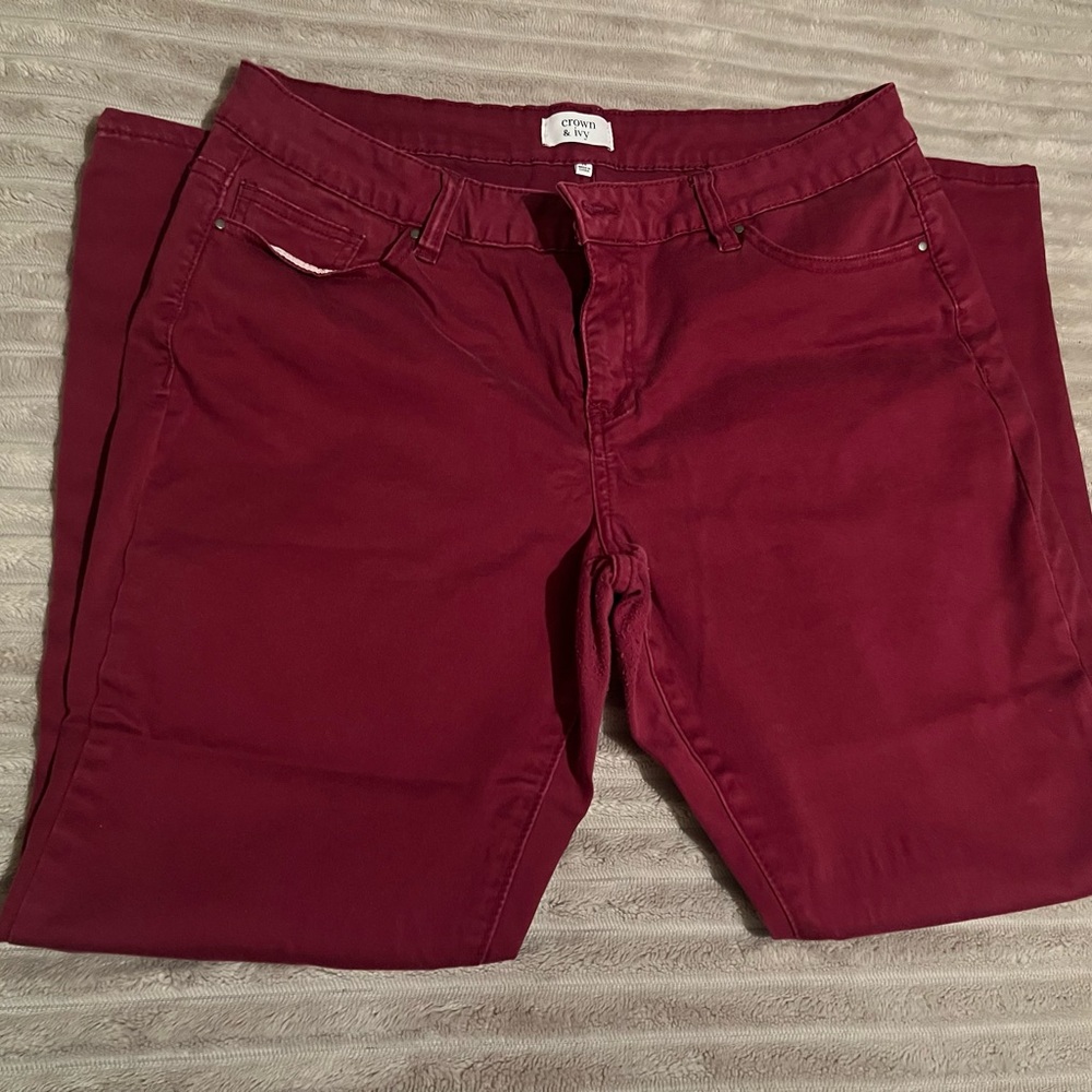 Crown & Ivy Burgundy Women Jeans